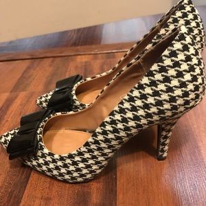 Houndstooth High Heels